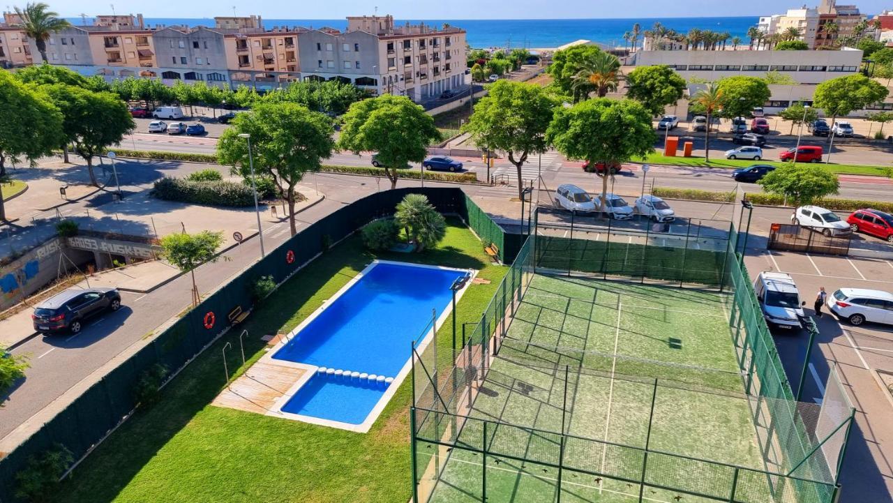 Apartamento diseño con jardín privado a 100 metros del mar Torredembarra Exterior foto