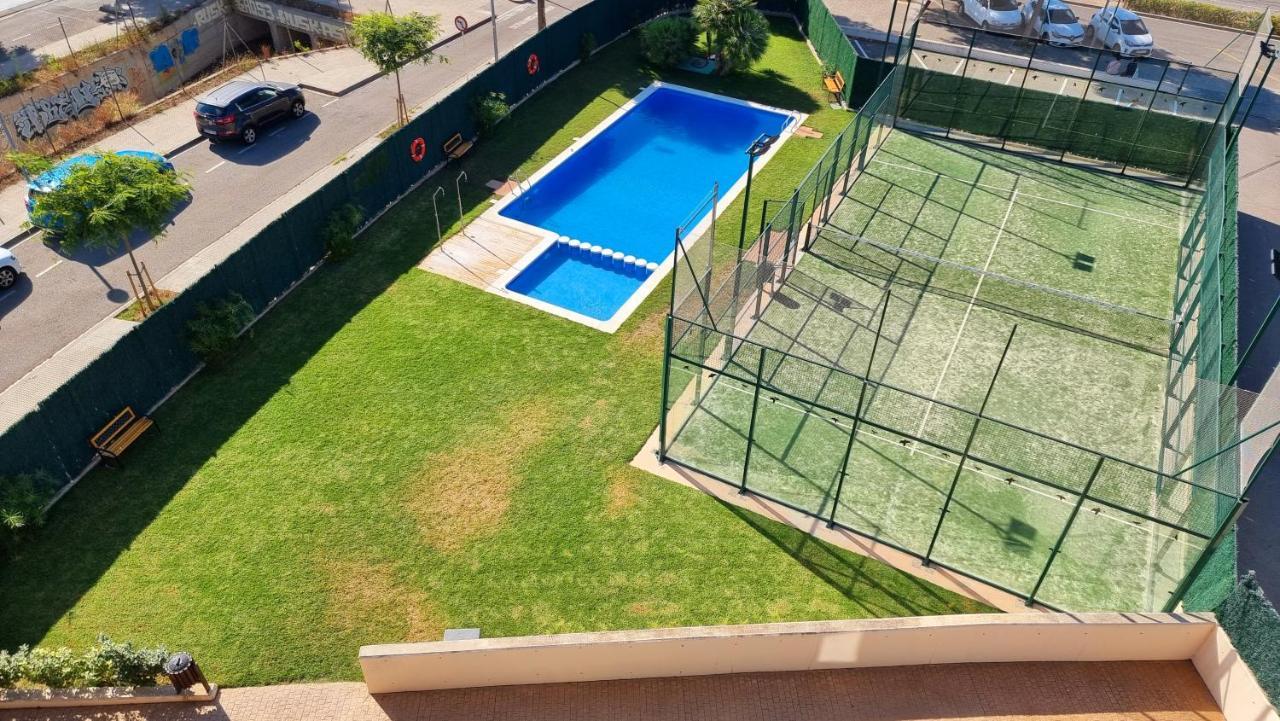 Apartamento diseño con jardín privado a 100 metros del mar Torredembarra Exterior foto